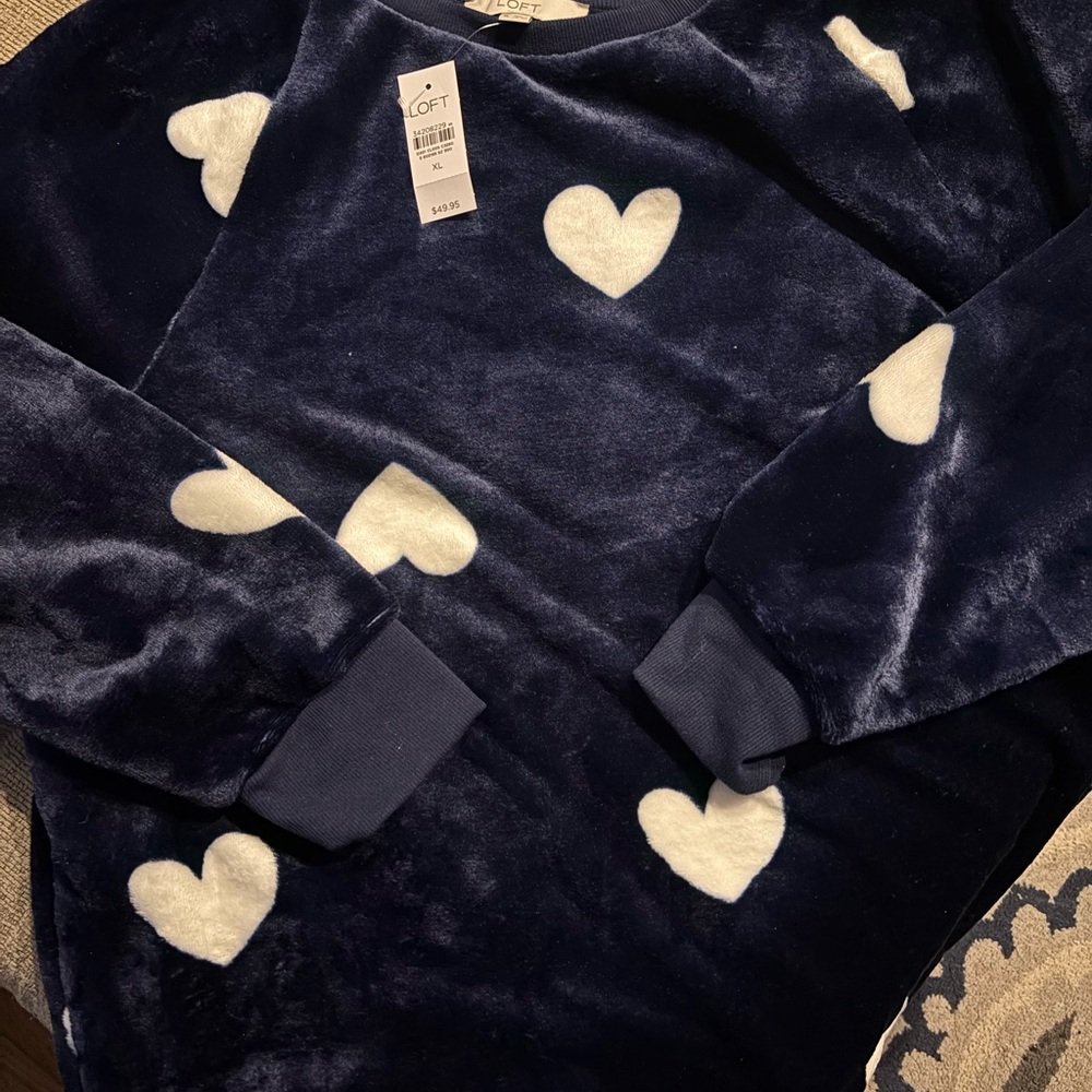 Cozy Loft velour Sweatshirt : Navy with White Hearts